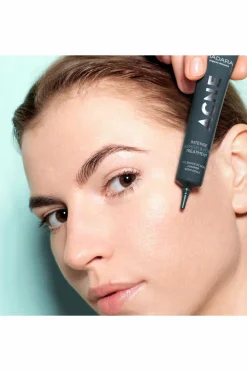 ACNE Traitement Intensif Pores & Imperfections