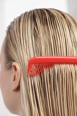 Après-shampoing nourrissant pour cheveux abîmés Ultimate Repair