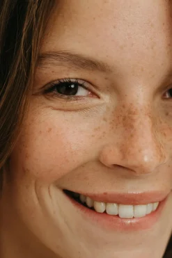 Compléments alimentaires peau « On veut…une peau pétale de rose »