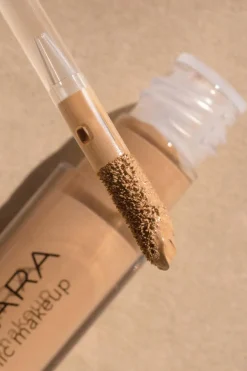 Correcteur anti-cernes