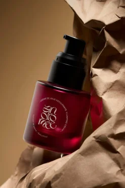 Crème de jour repulpante à l’extrait de prune et bakuchiol