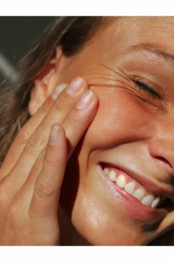 Crème visage autobronzante