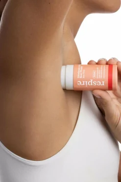 Déodorant stick en carton Rose Pivoine