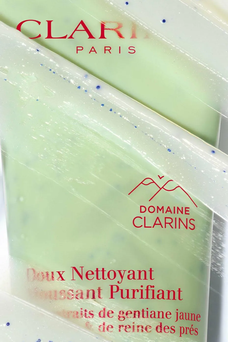 Doux nettoyant moussant apaisant pour peaux mixtes à grasses