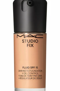 Fond de teint mat Studio Fix SPF15