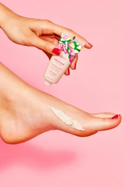 Gommage pieds défatigant