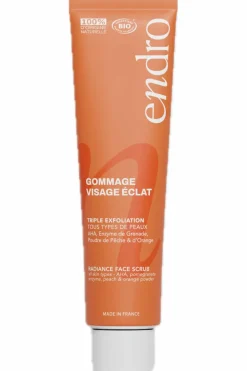 Gommage visage éclat