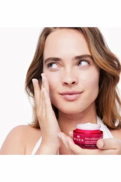 La Crème Velours effet liftant Merveillance LIFT