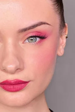 Le Multi – Crayon 3-en-1 yeux, joues & lèvres