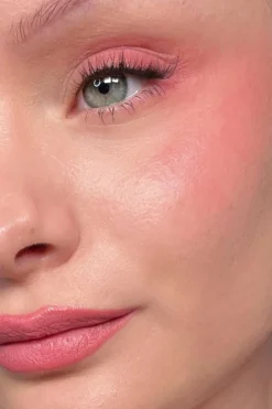 Le Multi – Crayon 3-en-1 yeux, joues & lèvres