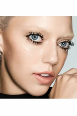 Mascara volume et longueur noir waterproof M·A·C Stack