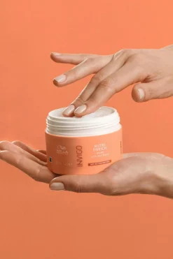 Masque nourrissant pour cheveux secs ou fragilisés Invigo Nutri Enrich