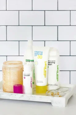 Mousse nettoyant anti-imperfection Breakout Clearing Foaming Wash