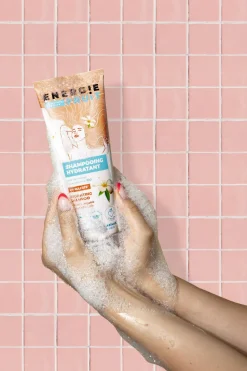 Shampoing pour cheveux secs au monoï et à l’huile de macadamia