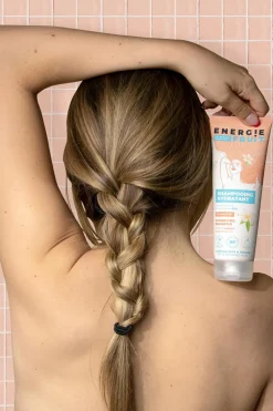 Shampoing pour cheveux secs au monoï et à l’huile de macadamia