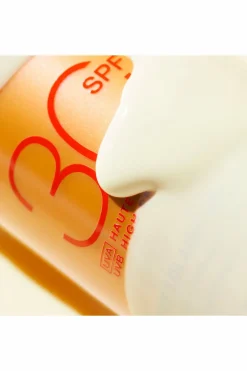 Spray fondant visage et corps haute protection SPF30 Nuxe Sun