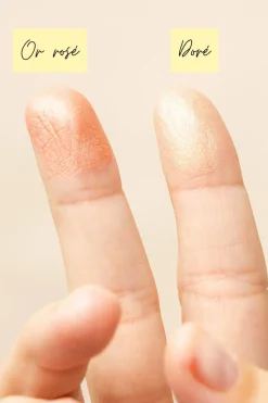 Stick highlighter or rosé