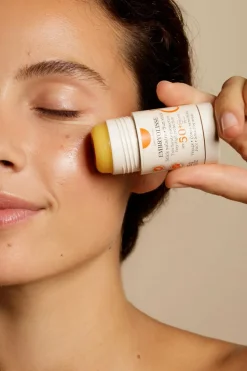 Stick solaire visage & zones sensibles SPF50+