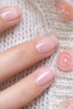 Vernis semi-permanent Green Flash Les blancs, naturels & beiges