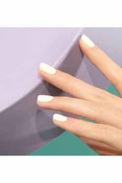 Vernis semi-permanent Green Flash Les blancs, naturels & beiges