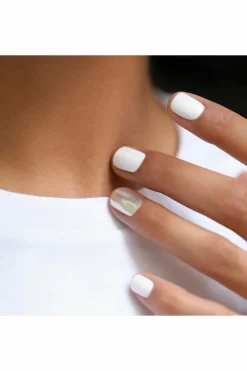 Vernis semi-permanent Green Flash Les blancs, naturels & beiges